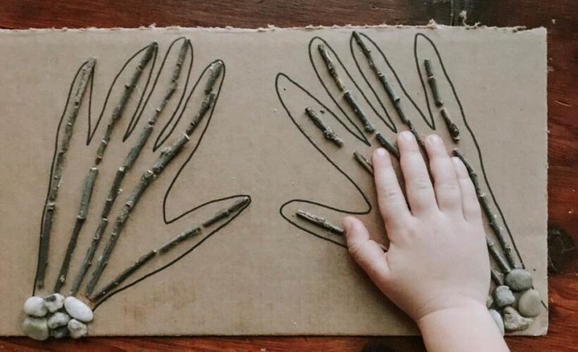 Try making a stick and stone skeleton sensory board this Halloween! This makes the perfect not-so spooky piece of wall art that children can touch and learn all about human bones. This is perfect for tactile learners who prefer learning through touch and tend to retain information better when some type of physical activity is involved. 